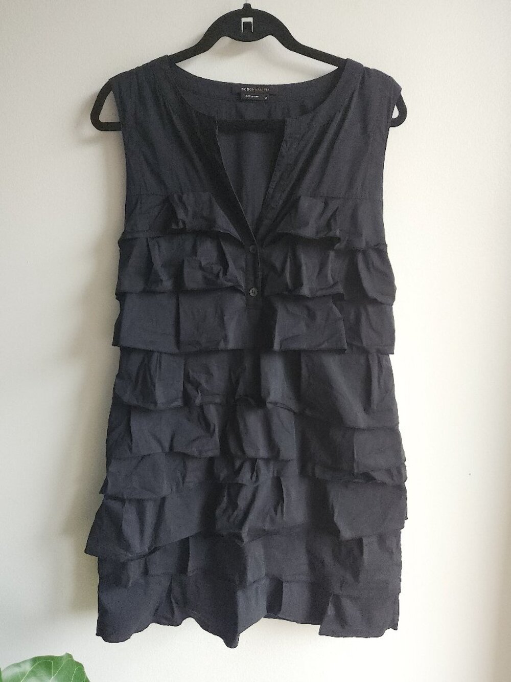 BCBGMaxAzria Black Tiered Ruffle Sleeveless Little Black Dress - Sz M